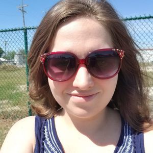 Meet your Posher, Eva